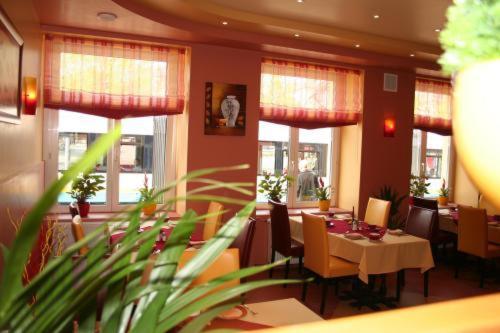 Hotel Am Hauptbahnhof Schwerin  Esterno foto