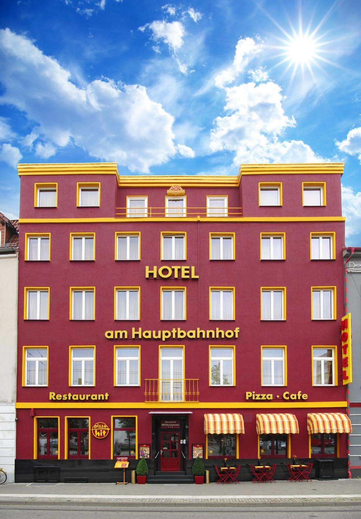 Hotel Am Hauptbahnhof Schwerin  Esterno foto